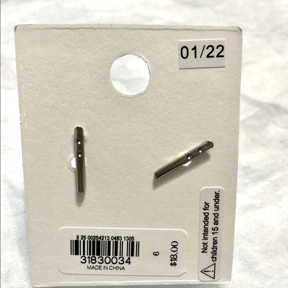 💍 EXPRESS chunky Resin Rhinestone Embellished Ring Turquoise size 6 NWT 🛍 - Picture 8 of 10